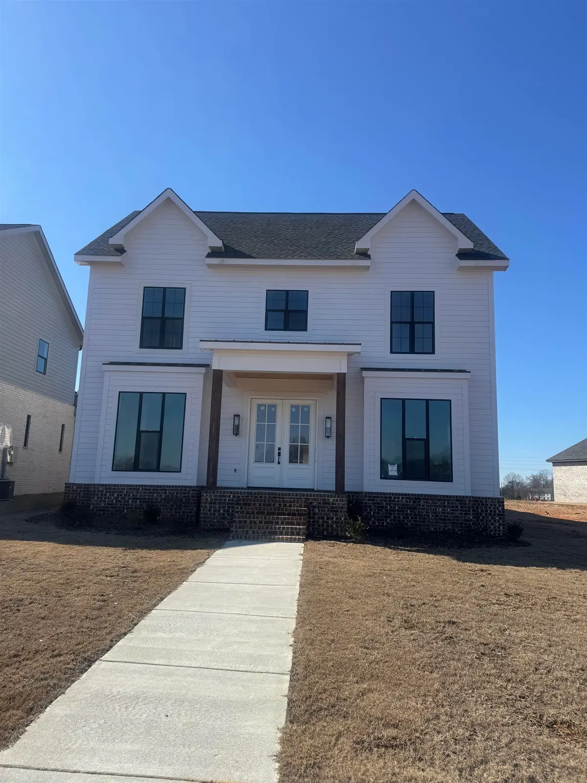 300 Fame Ave, Tuscumbia, AL 35674 - #1