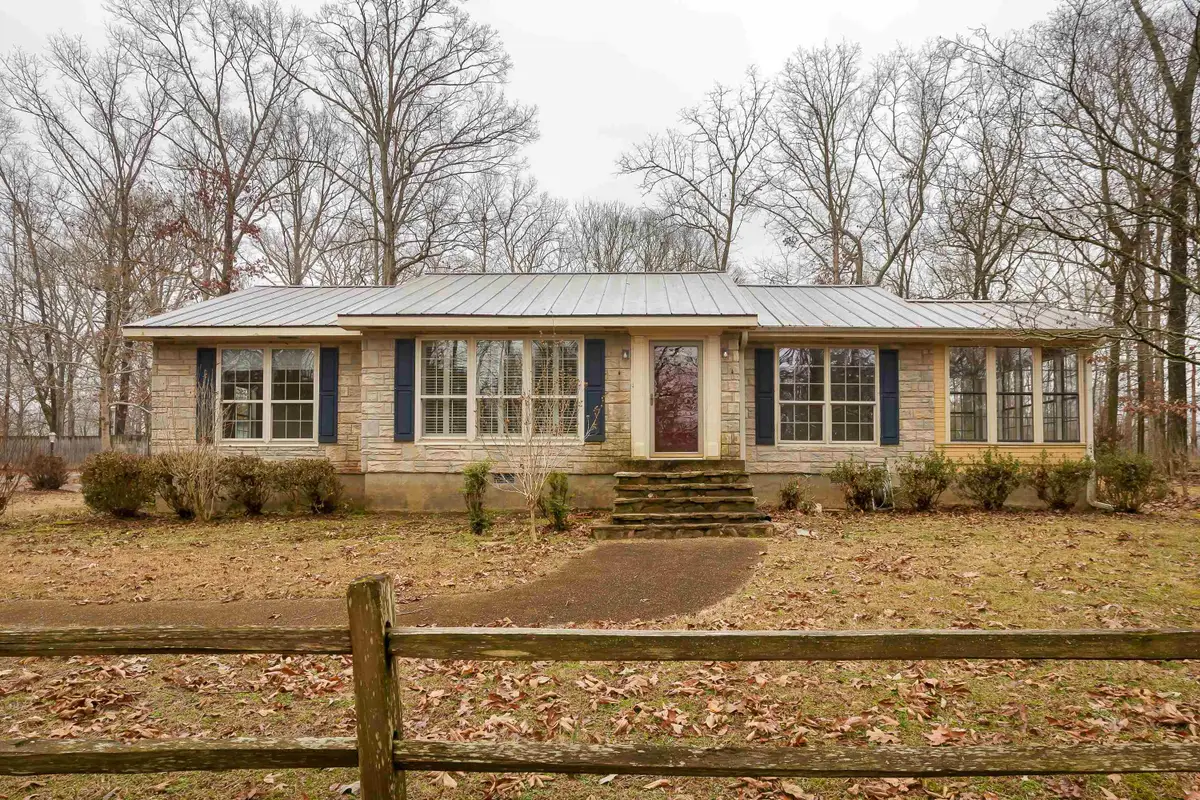 4950 Hwy 17, Florence, AL 35634 - #1