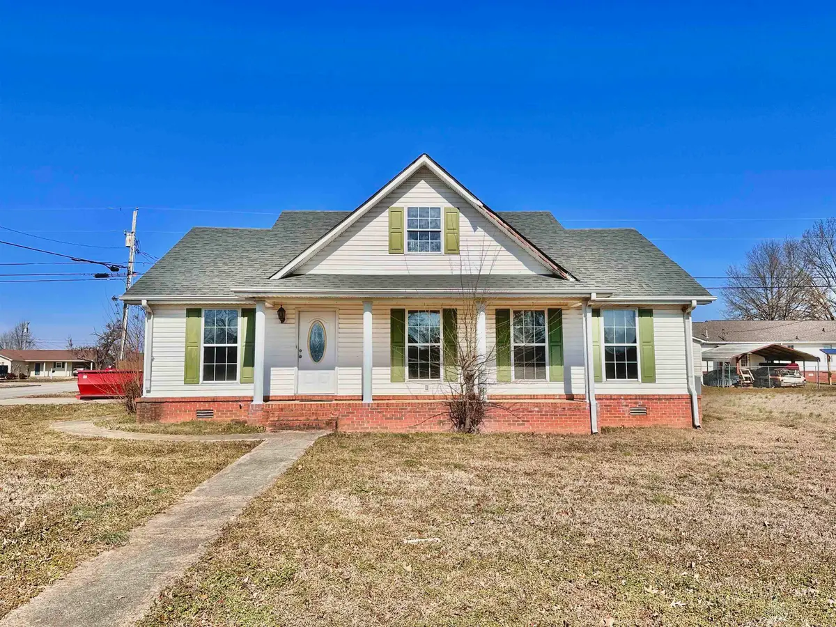218 Government Blvd, Muscle Shoals, AL 35661 - #1