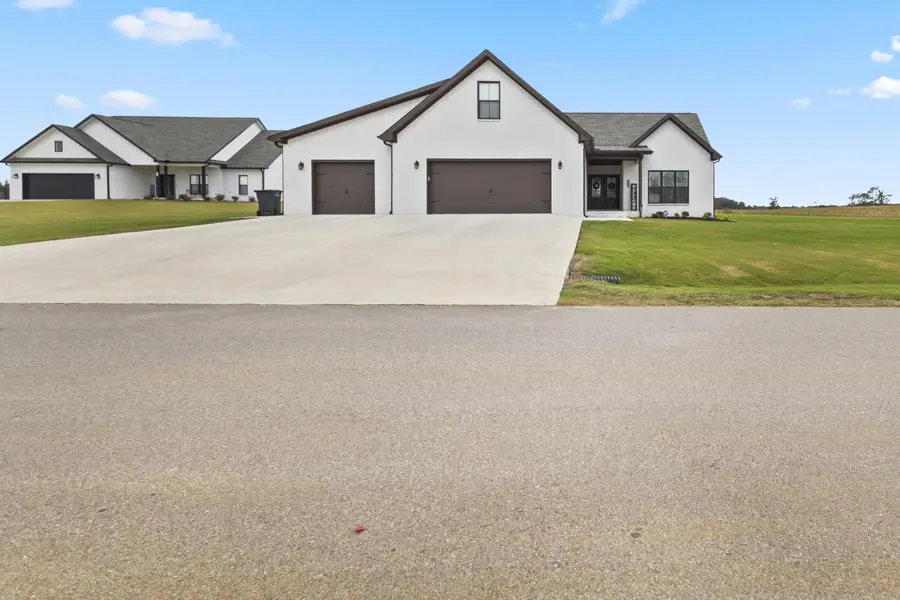 200 Spry Way, Killen, AL 35645 - #2