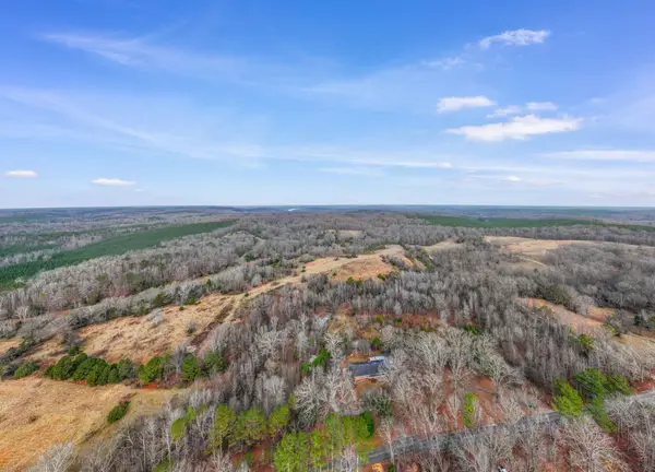 2490 Cotton Gin Rd, Russellville, AL 35653