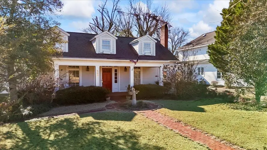 508 7th St, Cullman, AL 35055 - #3