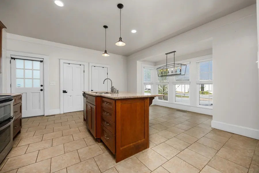 601 5th Ave, Cullman, AL 35055 - #3