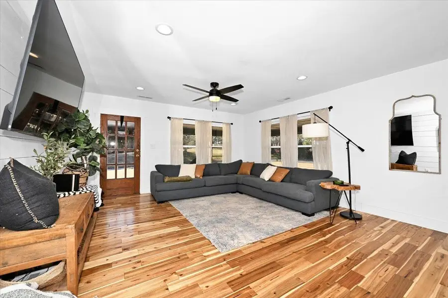 601 Oak Dr, Cullman, AL 35055 - #3