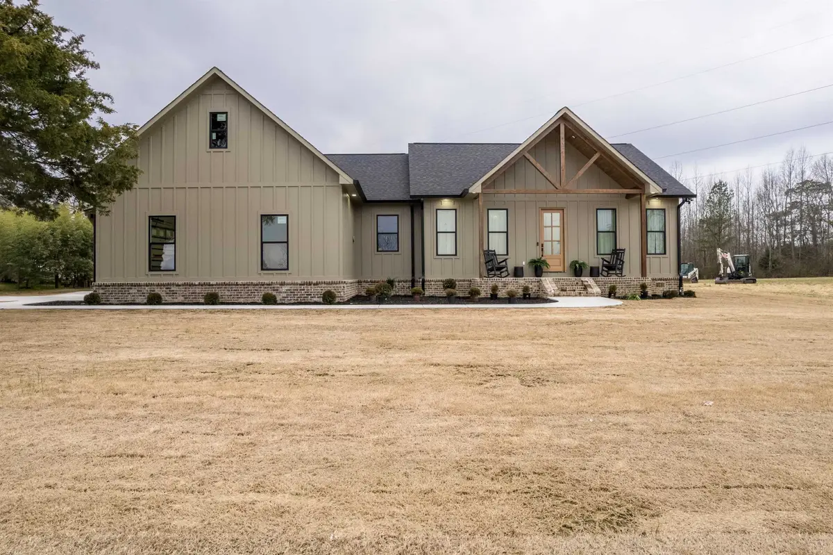 271 Co Rd 1212, Vinemont, AL 35179 - #1