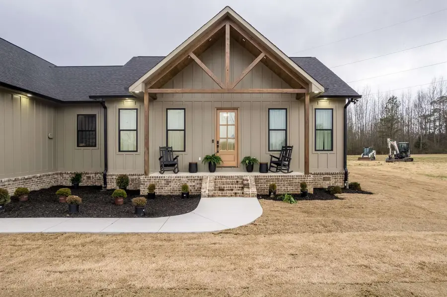 271 Co Rd 1212, Vinemont, AL 35179 - #2