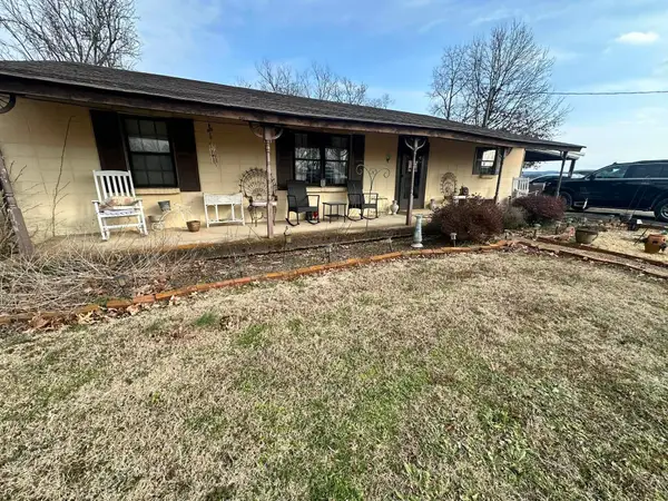 6430 Ricks Ln, Tuscumbia, AL 35674