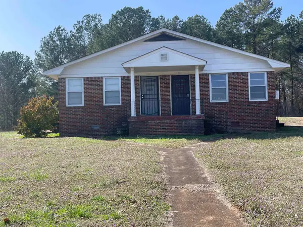 213 Sterling Blvd, Sheffield, AL 35660