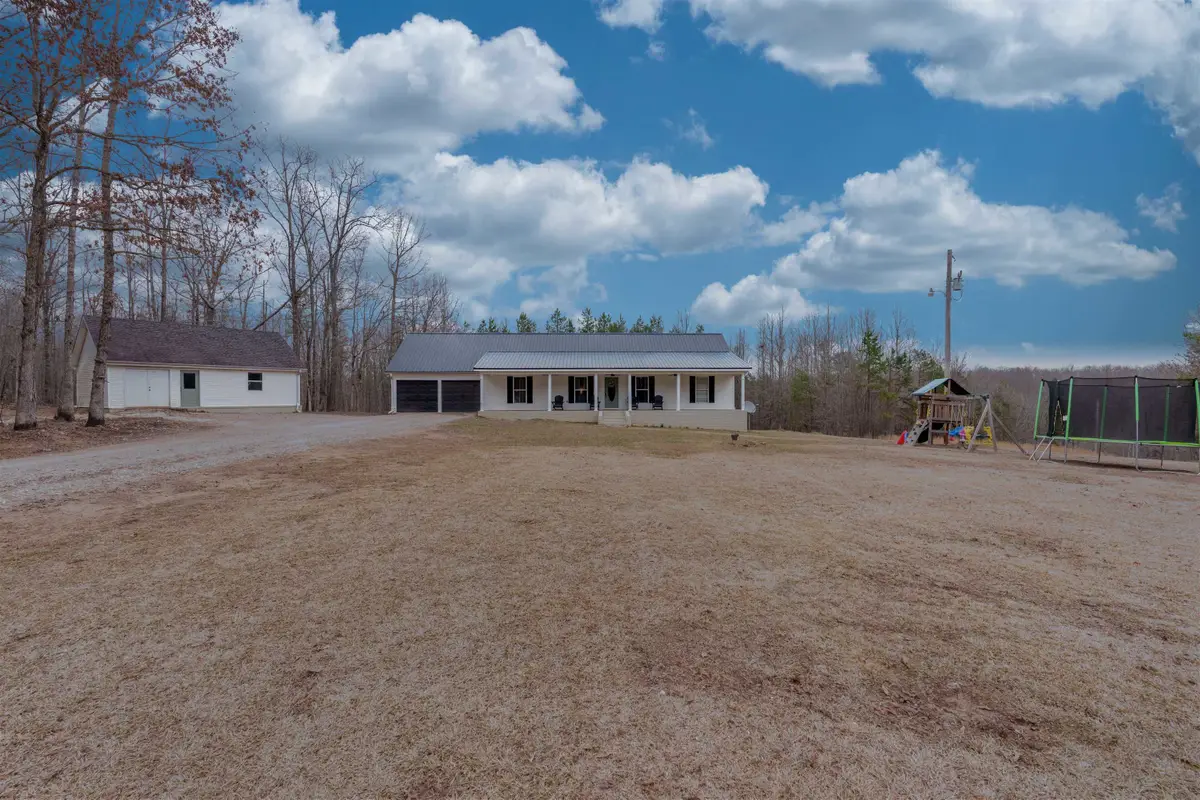 6211 Gilchrist Rd, Cypress Inn, TN 38452 - #1