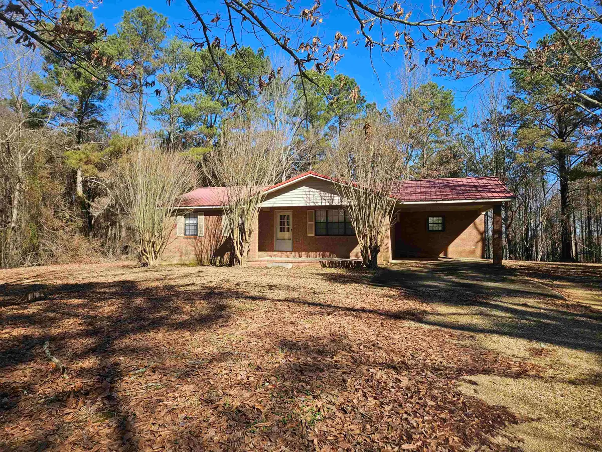 85 Marquiss Rd, Hodges, AL 35571 - #1