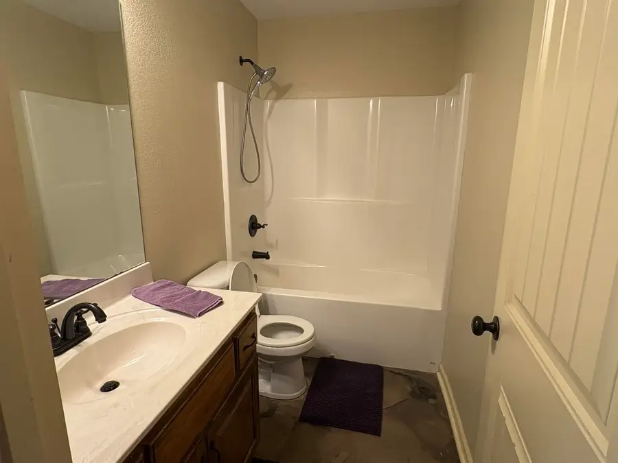 315 Fulton St, Muscle Shoals, AL 35661 - #2