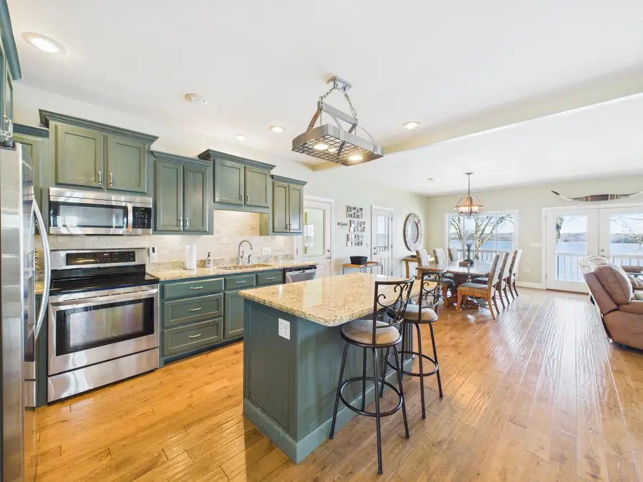 184 Glenview Dr, Cherokee, AL 35616 - #2
