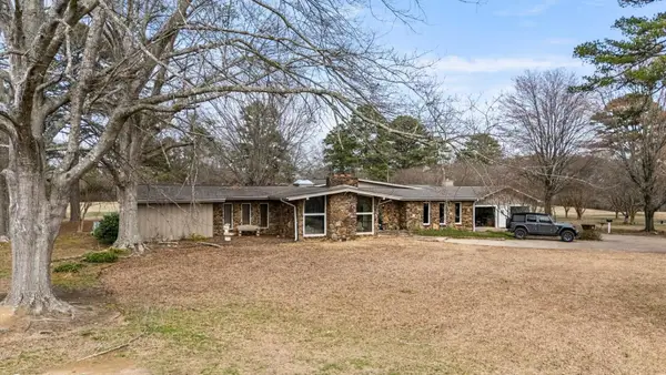 201 10th Ave, Red Bay, AL 35582