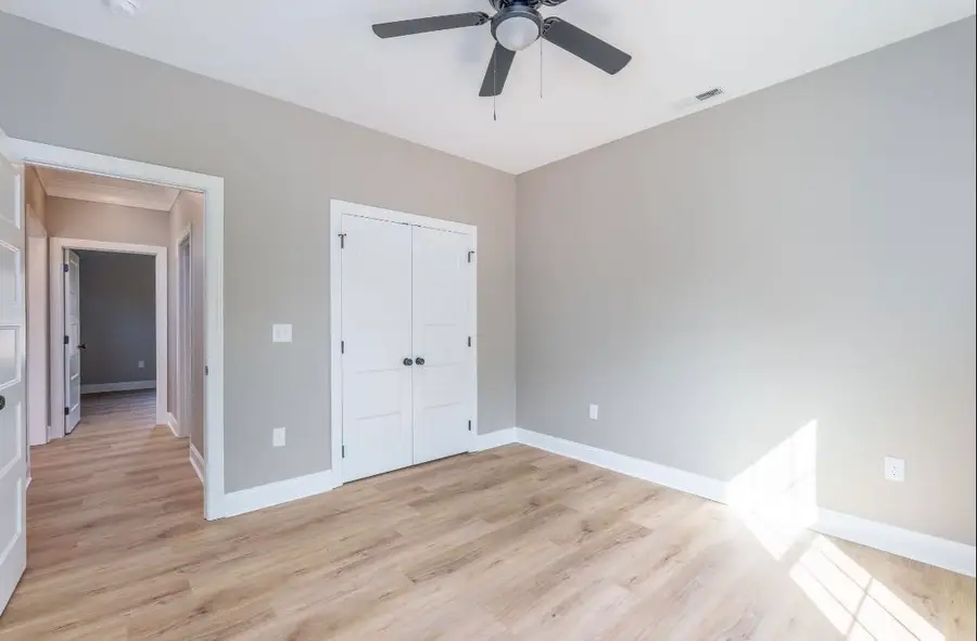 430 Wright Dr, Florence, AL 35630 - #3