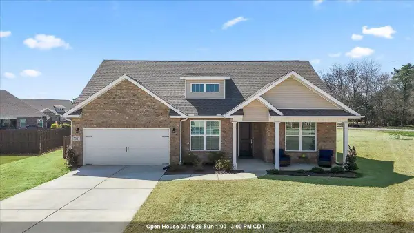 3003 Henry Rd, Decatur, AL 35603