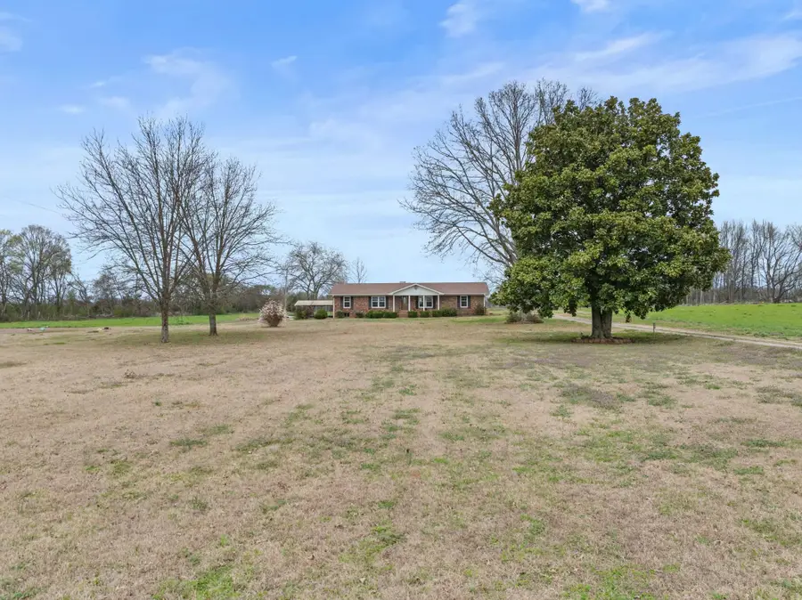 795 Mt Pleasant Rd, Muscle Shoals, AL 35661 - #3