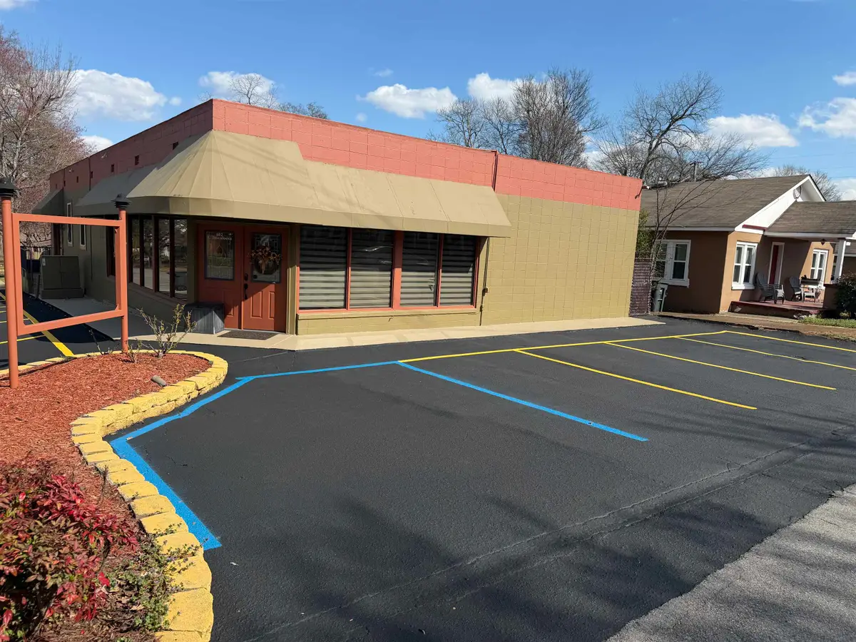 602 E Tuscaloosa St, Florence, AL 35630 - #1