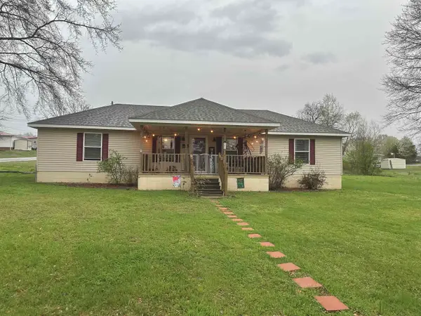 350 Amanda St, Bear Creek, AL 35543