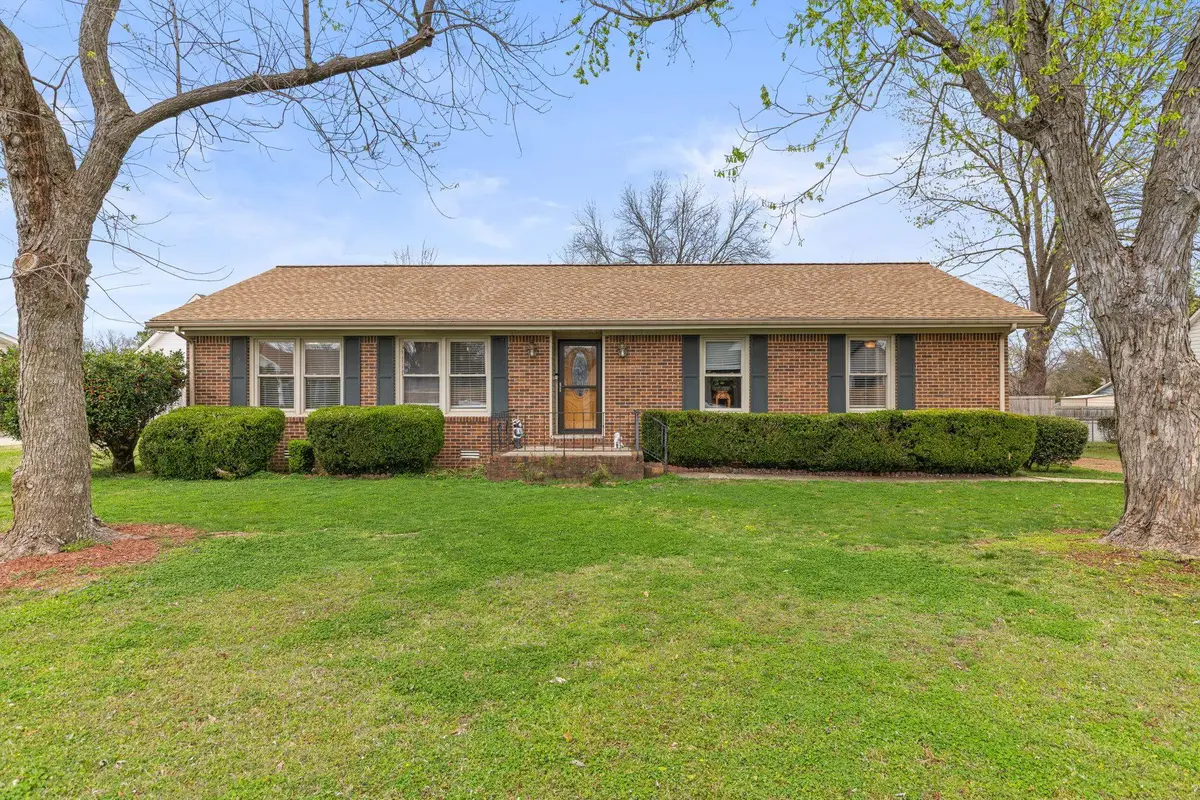 1803 Virginia Ave, Muscle Shoals, AL 35661 - #1