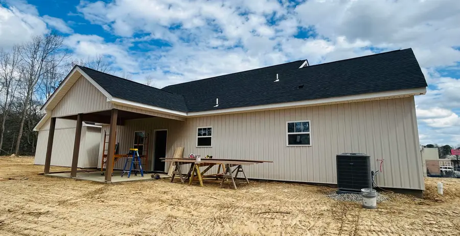 1011 7th St, Arab, AL 35016 - #2