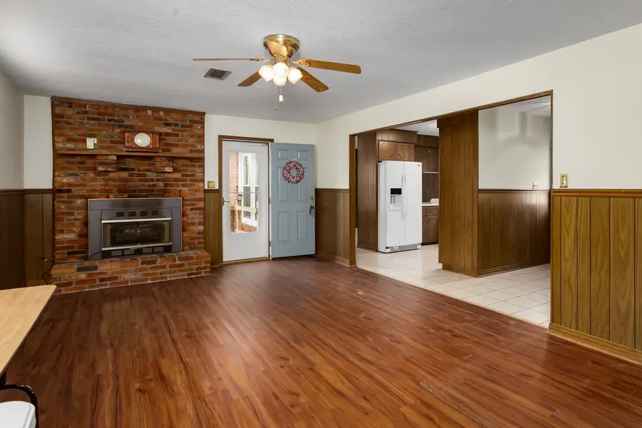 672 Acton Dr, Florence, AL 35634 - #3