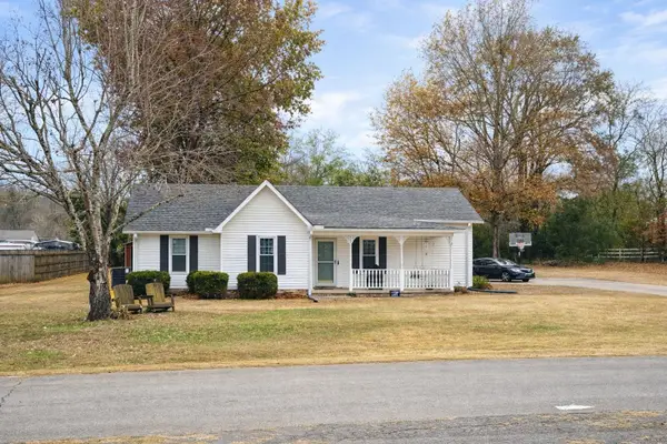 907 Liberty Ln, Red Bay, AL 35582