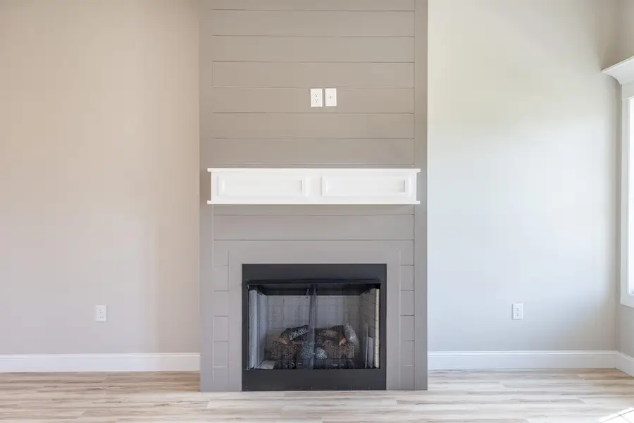 251 Hummingbird Way, Killen, AL 35645 - #3