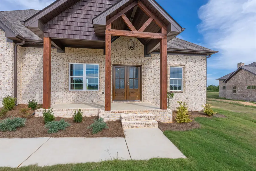 261 Hummingbird Way, Killen, AL 35645 - #2