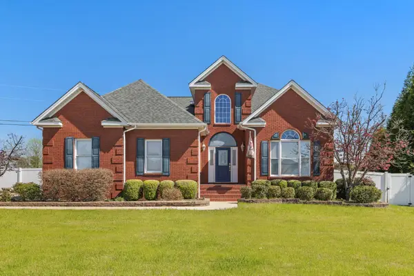 106 Amy Ln, Muscle Shoals, AL 35661