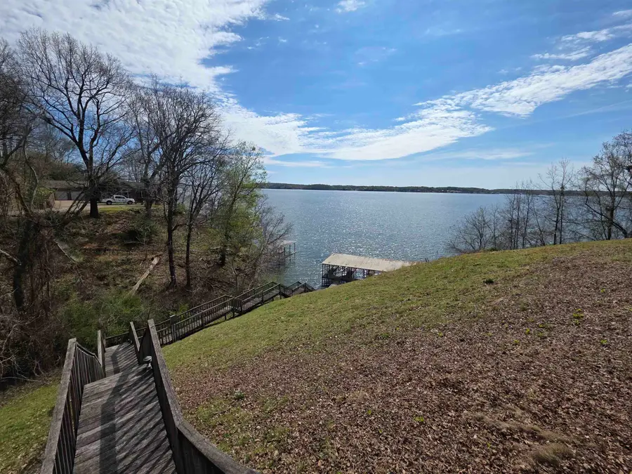 209 River Point Rd, Florence, AL 35634 - #3