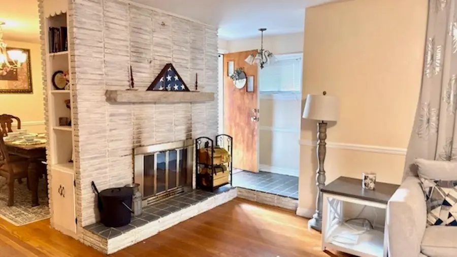 1411 E 30th St, Sheffield, AL 35660 - #2