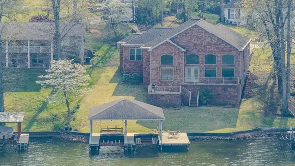 331 Carson Rd, Muscle Shoals, AL 35661