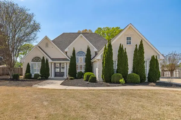 310 Megan Ave, Muscle Shoals, AL 35661