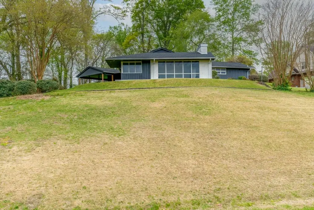 103 Treemont Dr, Tuscumbia, AL 35674 - #1