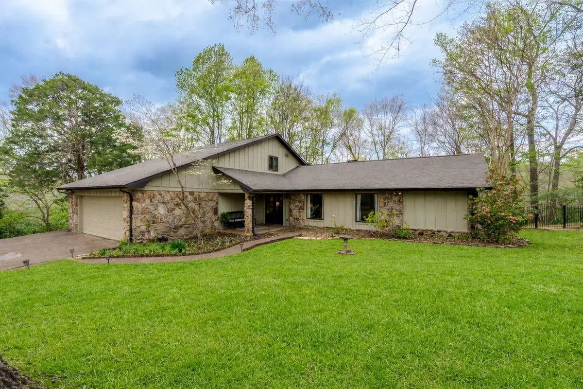 314 Doubletree Ln, Florence, AL 35634 - #1