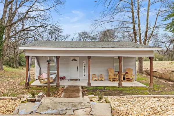 418 Staunton Ave, Florence, AL 35630