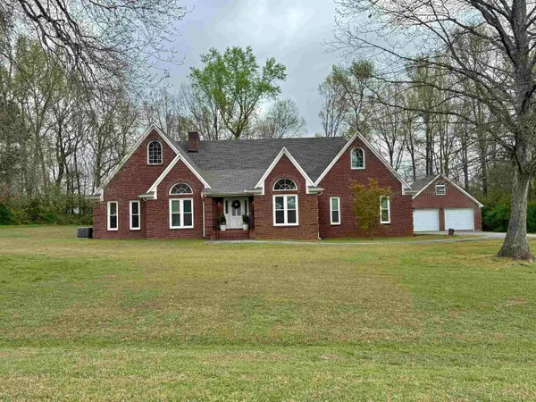 511 Brandenburg Dr, Florence, AL 35634