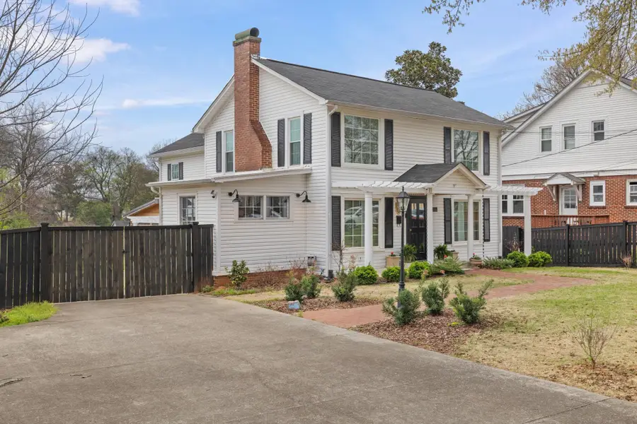 124 W Lelia St, Florence, AL 35630 - #3