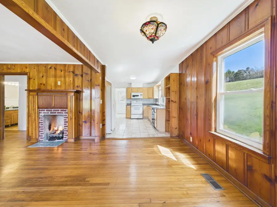 1383 Co Rd 25, Killen, AL 35645 - #3