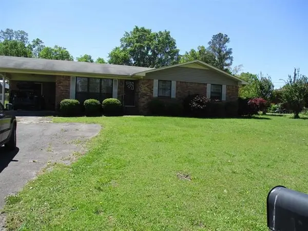 305 West Dr, Hanceville, AL 35077