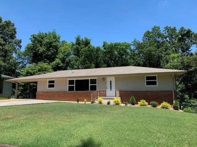 722 Dixie Ave, Florence, AL 35630 - #1