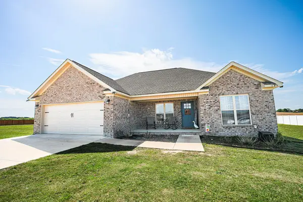 915 Co Rd 31, Killen, AL 35645