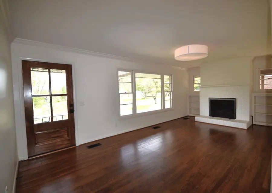 806 8th Court, Cullman, AL 35055 - #3