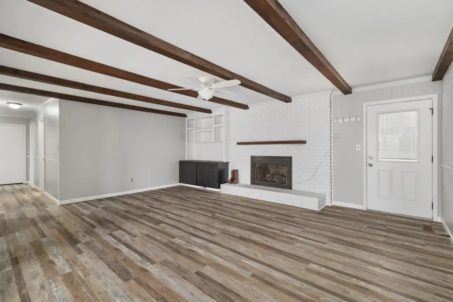 208 1st St, Russellville, AL 35653 - #2