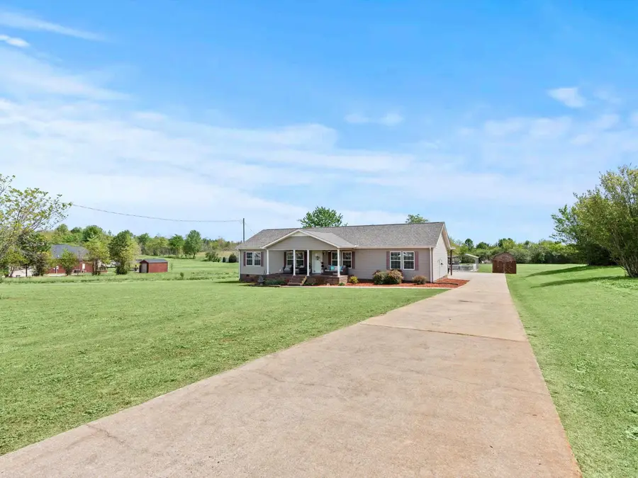 20405 Winfred Dr, Tanner, AL 35671 - #3