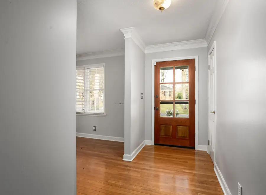 217 Stovall Dr, Florence, AL 35633 - #3