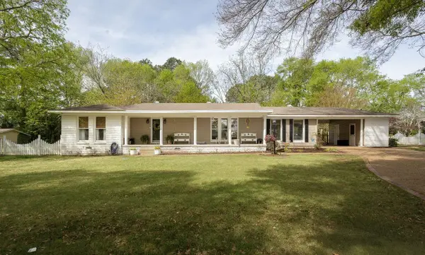 1133 Maple St, Killen, AL 35645