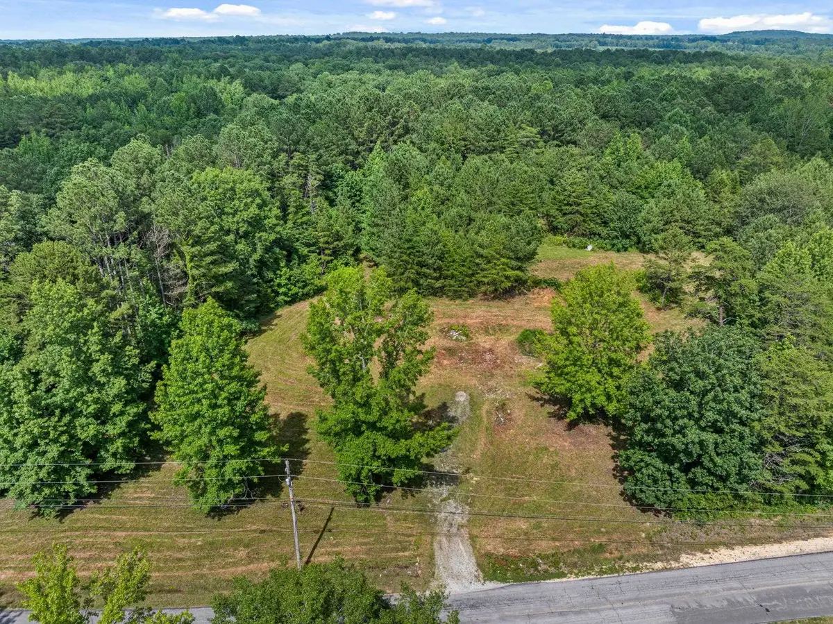 795 Ligon Springs Rd, Tuscumbia, AL 35674 - #1