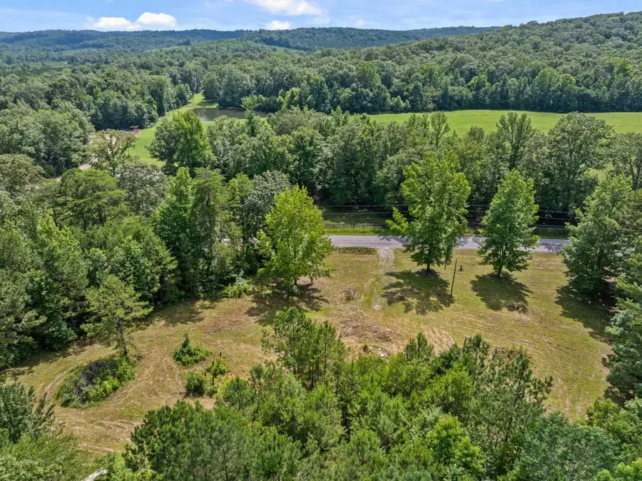 795 Ligon Springs Rd, Tuscumbia, AL 35674 - #2