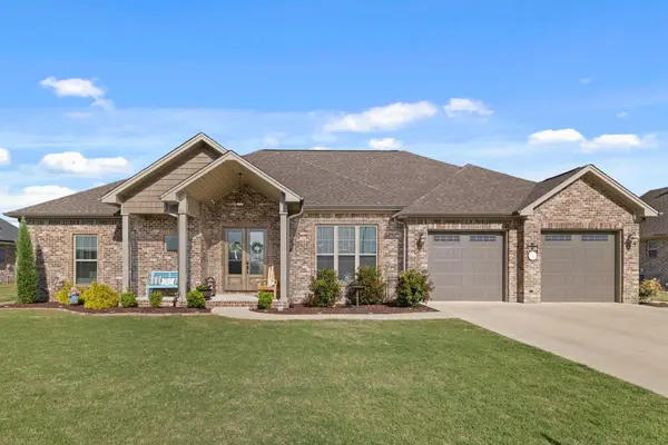 208 Wynchase Dr, Muscle Shoals, AL 35661